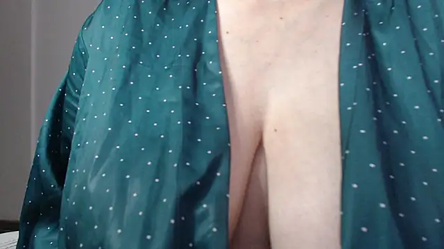 Snapshot of missdaniels chatting on 15, 9, 2025 missdaniels online show from 15, 9, 2025