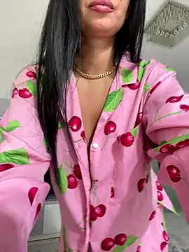 Snapshot of _adelle chatting on 18, 9, 2025 adelle online show from 18, 9, 2025