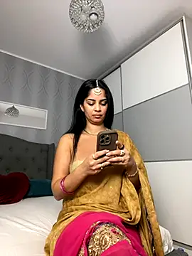 Snapshot of _adelle chatting on 15, 11, 2025 adelle online show from 15, 11, 2025