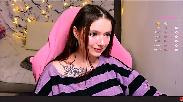 Snapshot of me__hanna chatting on 21, 2, 2025 me hanna online show from 21, 2, 2025