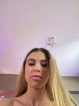 HaileyMadow online show from 2, 8, 2026