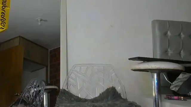 Kendall Hotsexy x online show from 4, 2, 2026