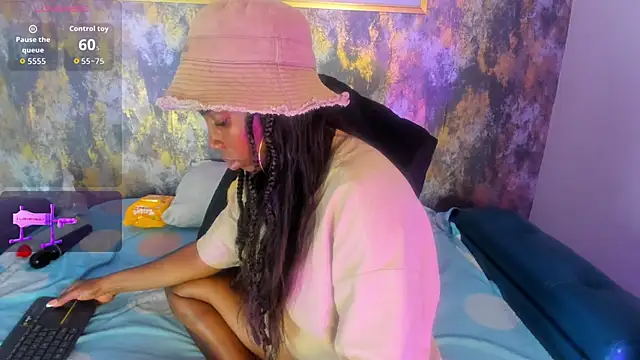 MonicaSchwartz online show from 16, 12, 2025