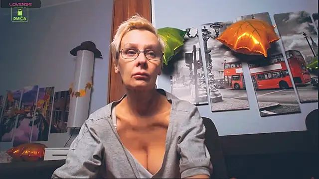 HelgaHimmell online show from 22, 11, 2025