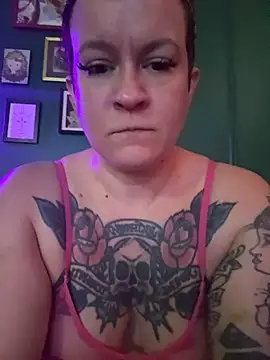 quinnmariexo online show from 12, 7, 2026