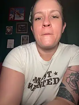 quinnmariexo online show from 15, 7, 2026
