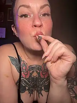 quinnmariexo online show from 16, 7, 2026