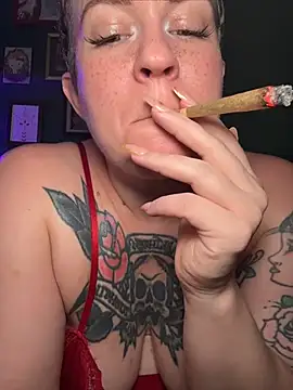 quinnmariexo online show from 19, 7, 2026