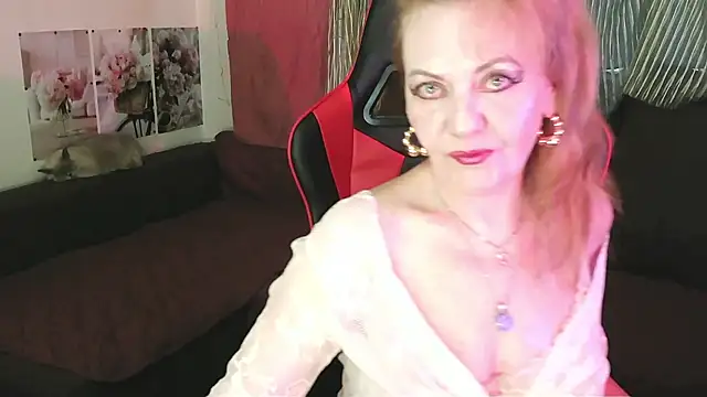 Liset Monro online show from 25, 6, 2026