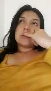 Snapshot of Sophie-hatter chatting on 4, 1, 2025 Sophie-hatter online show from 4, 1, 2025