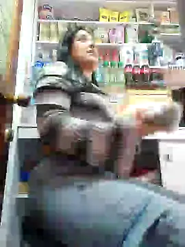 Snapshot of Sophie-hatter chatting on 17, 1, 2025 Sophie-hatter online show from 17, 1, 2025