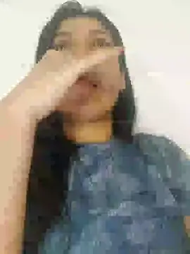 Snapshot of Sophie-hatter chatting on 22, 1, 2025 Sophie-hatter online show from 22, 1, 2025