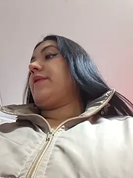 Snapshot of Sophie-hatter chatting on 12, 9, 2025 Sophie-hatter online show from 12, 9, 2025