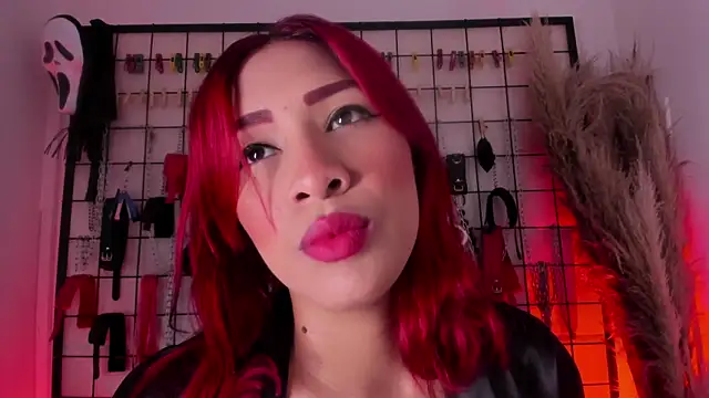 charrlotte quinn online show from 3, 11, 2025