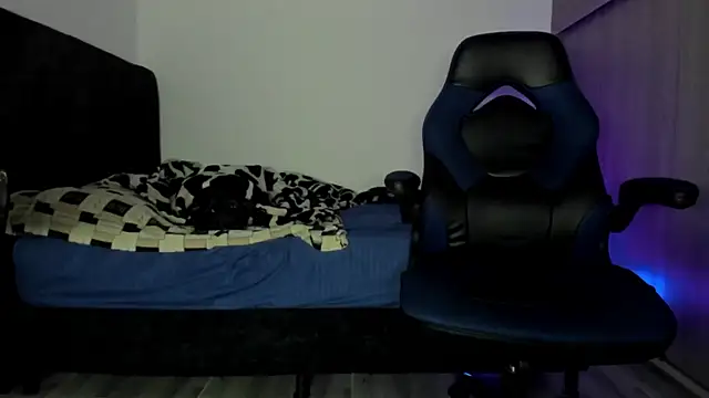 male pussy online show from 28, 10, 2025