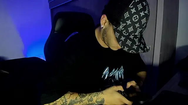 male pussy online show from 16, 1, 2026