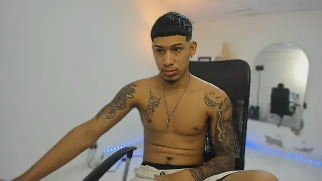 Snapshot of slim_master12 chatting on 17, 1, 2026 slim master12 online show from 17, 1, 2026