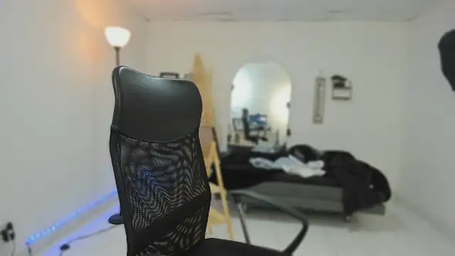 Snapshot of slim_master12 chatting on 18, 1, 2026 slim master12 online show from 18, 1, 2026