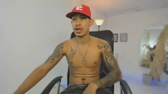 Snapshot of slim_master12 chatting on 4, 2, 2026 slim master12 online show from 4, 2, 2026