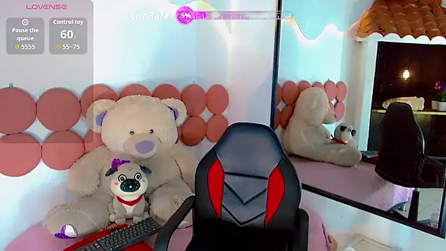 PriscilaRainbow online show from 5, 8, 2026