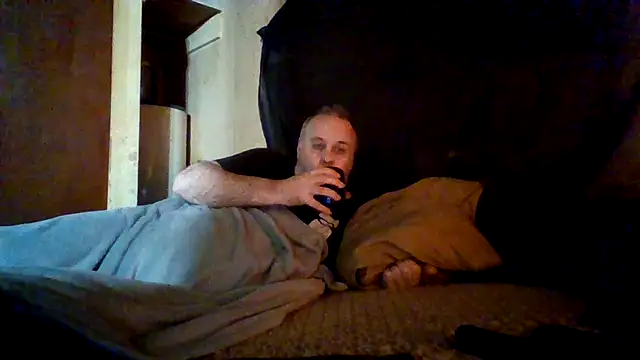 Nightshade7712 online show from 21, 11, 2025