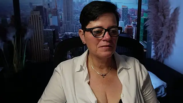 ninarandmann online show from 3, 11, 2025