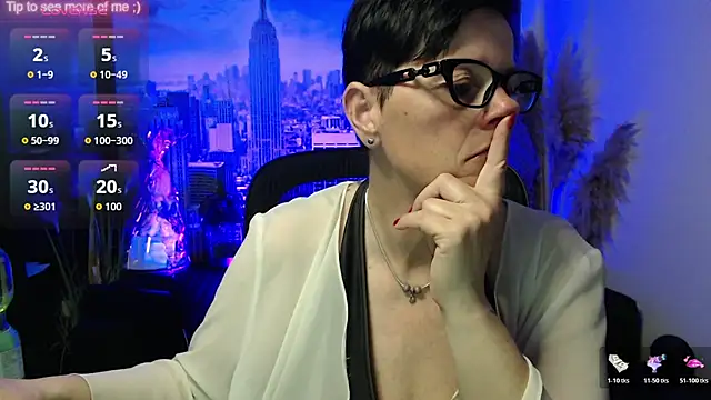 Snapshot of ninarandmann chatting on 9, 5, 2026 ninarandmann online show from 9, 5, 2026