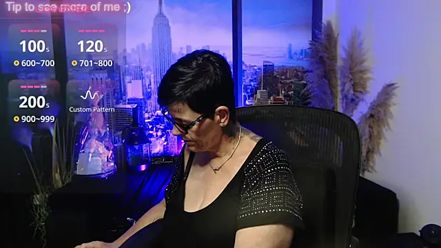 Snapshot of ninarandmann chatting on 12, 7, 2026 ninarandmann online show from 12, 7, 2026