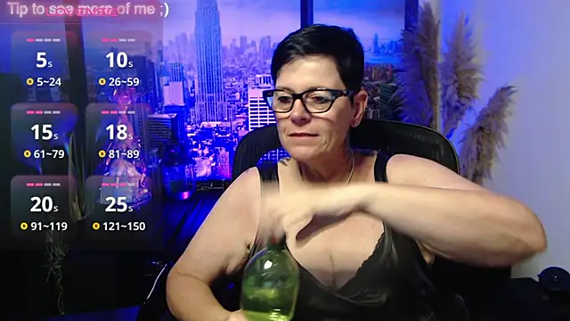 Snapshot of ninarandmann chatting on 15, 7, 2026 ninarandmann online show from 15, 7, 2026