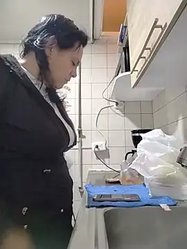 Natasha milf   online show from 27, 7, 2026