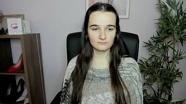 Snapshot of KateDelight chatting on 7, 12, 2024 KateDelight online show from 7, 12, 2024