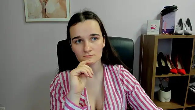 Snapshot of KateDelight chatting on 15, 3, 2026 KateDelight online show from 15, 3, 2026