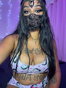 kamila french online show from 4, 8, 2026