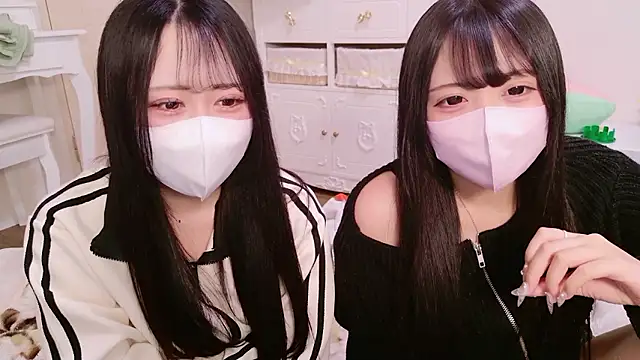 Snapshot of nathi_ko_xo chatting on 3, 3, 2026 nathi ko xo online show from 3, 3, 2026