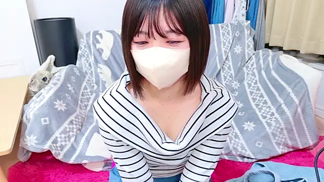 Minami San online show from 4, 12, 2024