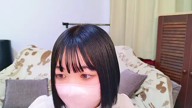 Minami San online show from 18, 1, 2025