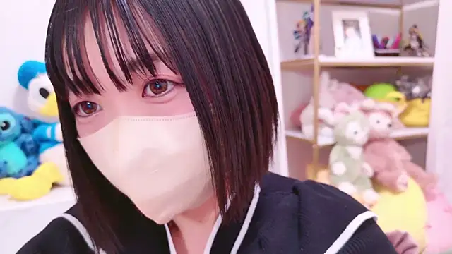 Minami San online show from 30, 1, 2025