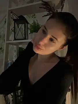 Milkissss online show from 30, 4, 2026