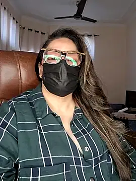 Snapshot of SEXY-Sardarni chatting on 26, 9, 2025 SEXY-Sardarni online show from 26, 9, 2025