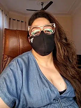 Snapshot of SEXY-Sardarni chatting on 27, 6, 2026 SEXY-Sardarni online show from 27, 6, 2026