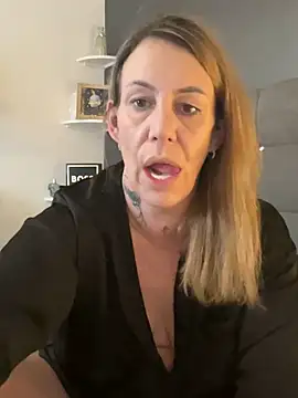 blondebitch2 online show from 10, 2, 2025