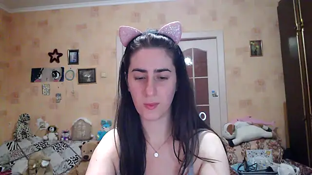 Snapshot of INELIKA chatting on 11, 12, 2024 INELIKA online show from 11, 12, 2024