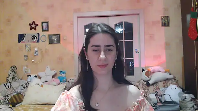 Snapshot of INELIKA chatting on 11, 1, 2025 INELIKA online show from 11, 1, 2025