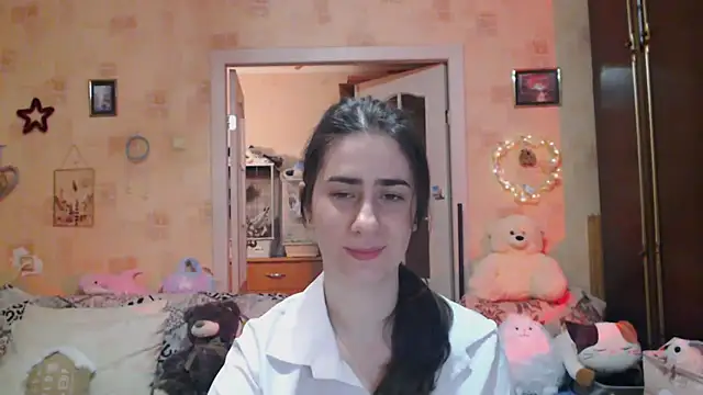 Snapshot of INELIKA chatting on 14, 9, 2025 INELIKA online show from 14, 9, 2025