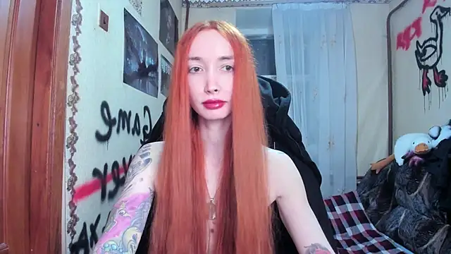 Roxy Silver online show from 8, 3, 2025