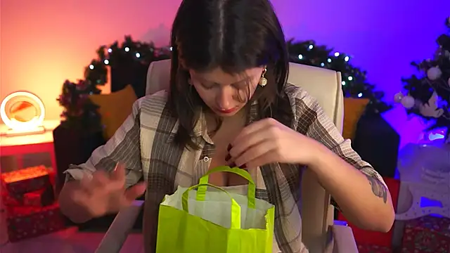 NicoleMun online show from 7, 1, 2025