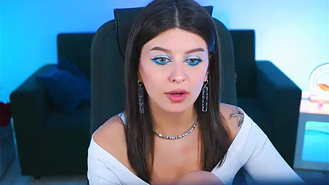 NicoleMun online show from 25, 2, 2025