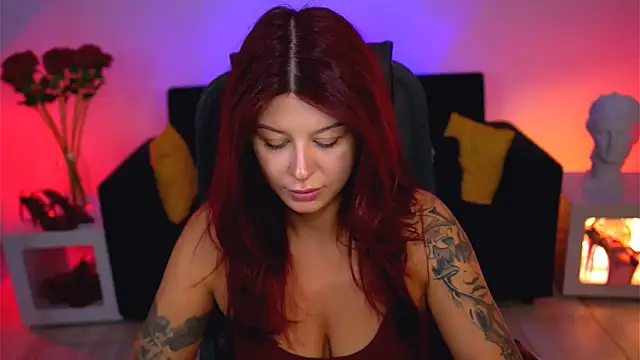 NicoleMun online show from 14, 10, 2025