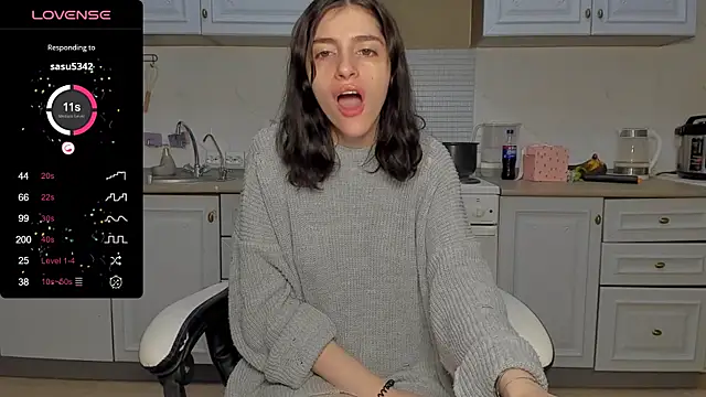 Snapshot of broosnica1 chatting on 17, 2, 2025 broosnica1 online show from 17, 2, 2025