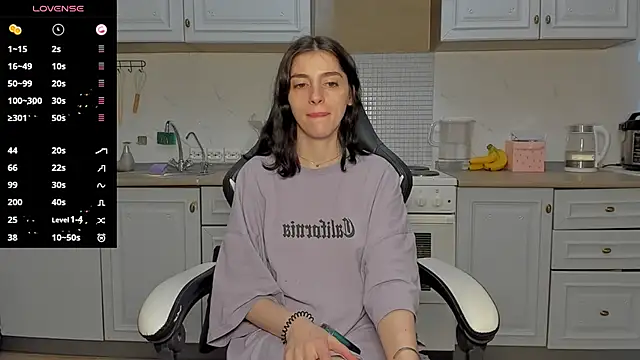 Snapshot of broosnica1 chatting on 26, 2, 2025 broosnica1 online show from 26, 2, 2025